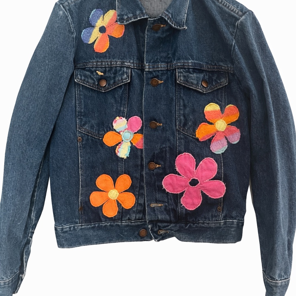 VTG Upcycled Rustler Denim‎ Jacket w/ Handmade Flowers and Letter S. Size Small